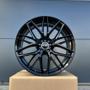 18 Zoll Felgen Damina DM08 schwarz für Audi A3 S3 8P 8V GY 8Y A4 B5 B6 B7 B8 8E 1