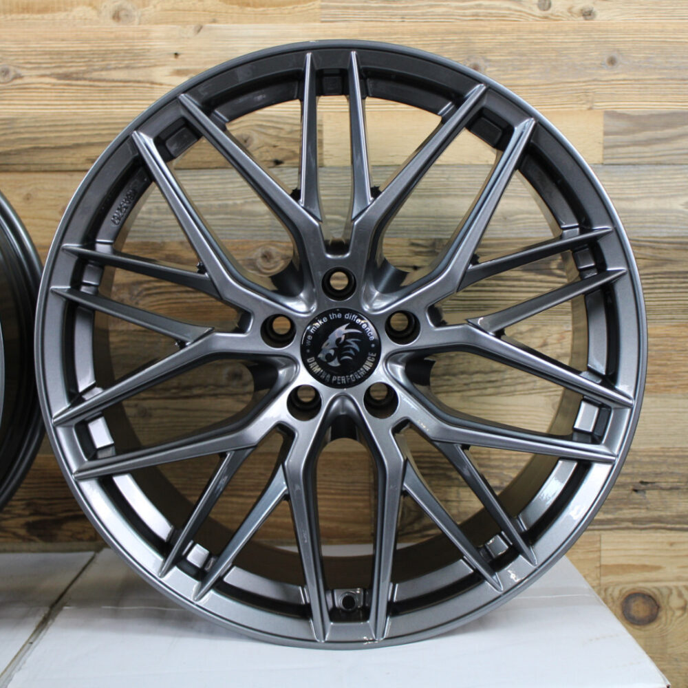 20 Zoll Felgen Damina DM08 anthrazit für Skoda Octavia 5E NX RS Superb 3T Karoq