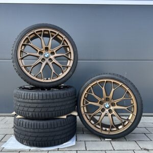 4x FF01 19 Zoll Winterräder Winterreifen Kompletträder BMW 5er G60 G61 G6L G6K 1