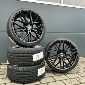 18 Zoll Allwetterräder Allwetterkompletträder Kumho VW Golf 7 8 GTI GTD 7R 8R 2