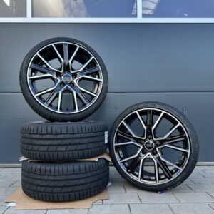 WH34 19 Zoll Winterräder Winterreifen 235/35 Kompletträder Audi RS3 8V Limousine 1